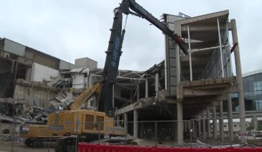 Dallas begins separation of Kay Bailey Hutchison Convention Center from Omni Hotel
