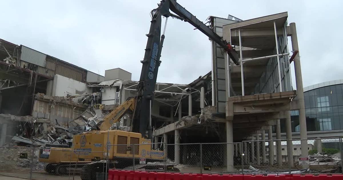 Dallas begins separation of Kay Bailey Hutchison Convention Center from Omni Hotel