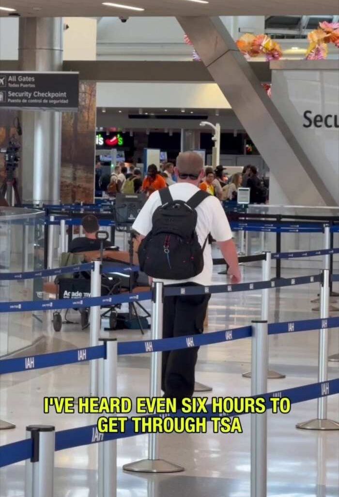 Houston TSA agents receive first paycheck in 40+ days, Congress still needs to pass full funding