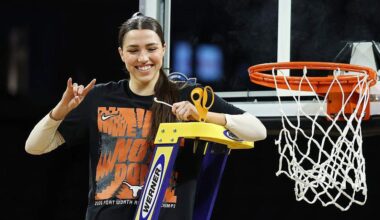 Sarah Graves shines as Texas Longhorns advance to Final Four