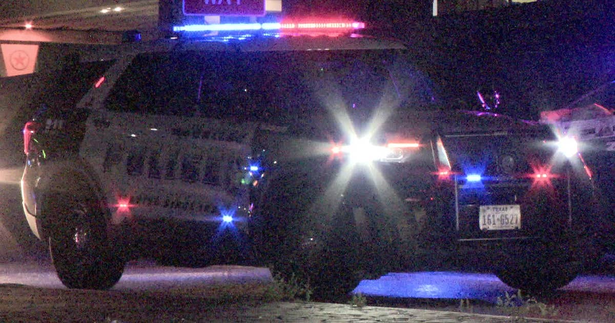 Pedestrian killed in Dallas hit-and-run crash