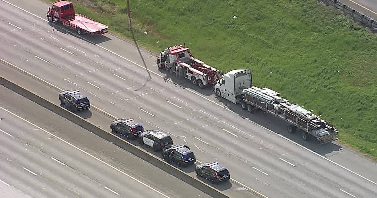 Fort Worth crash involving 18-wheeler shuts down eastbound I-30