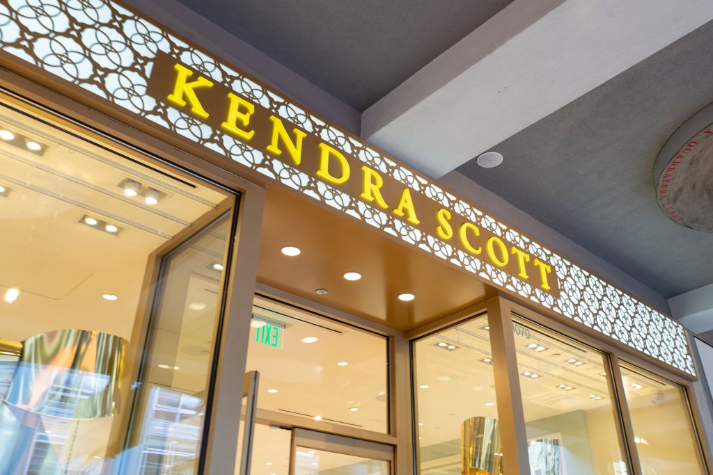 Kendra Scott opening Yellow Rose concept in Fort Worth Stockyards