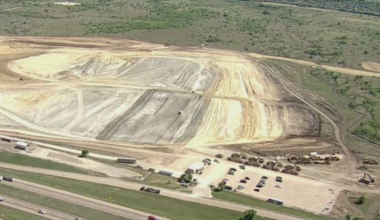 Community pushback pauses Fort Worth vote on tax break for $1.1 billion data‑center project