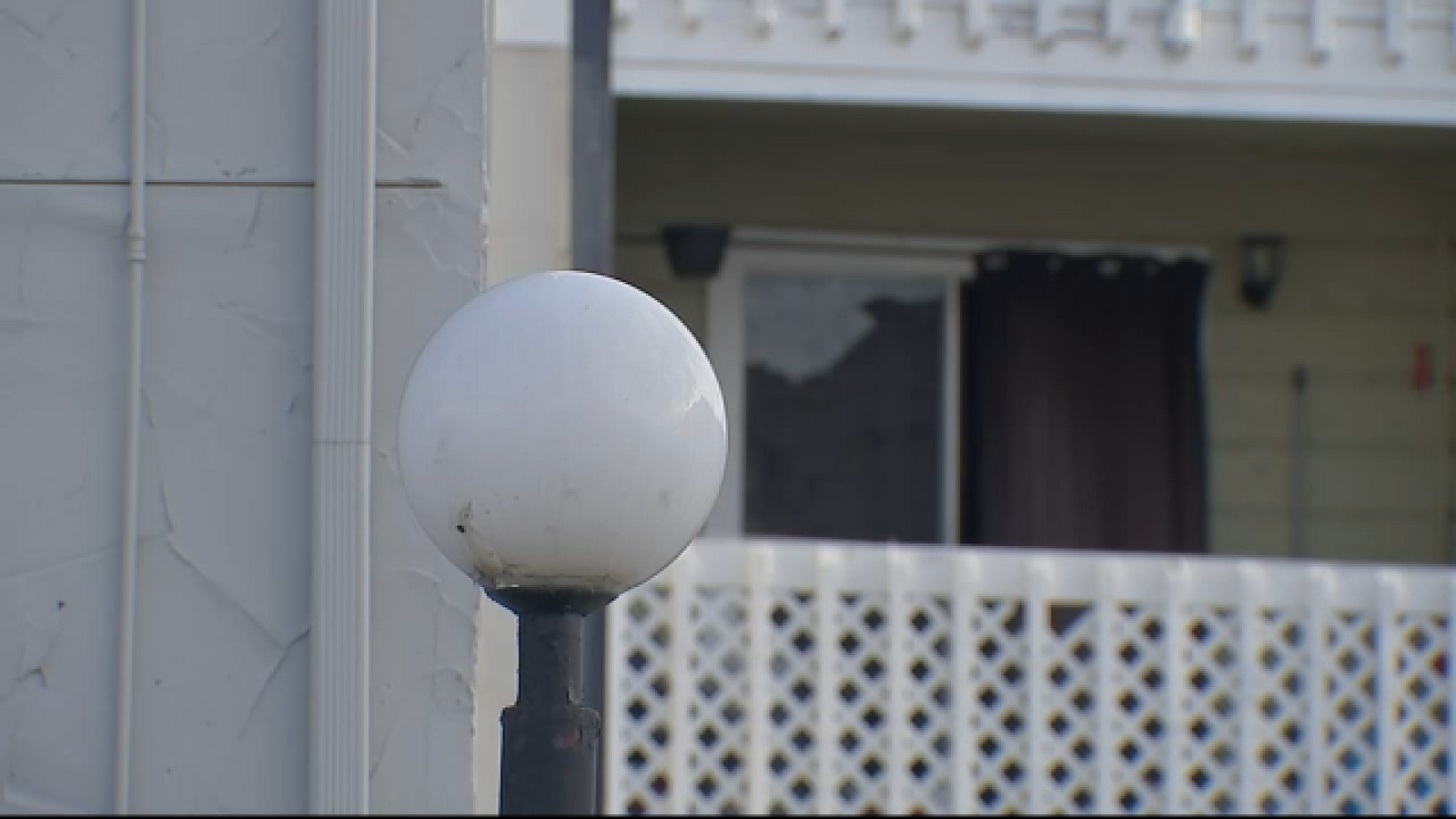 Unlicensed dentist saw patients at Sharpstown apartment, police say