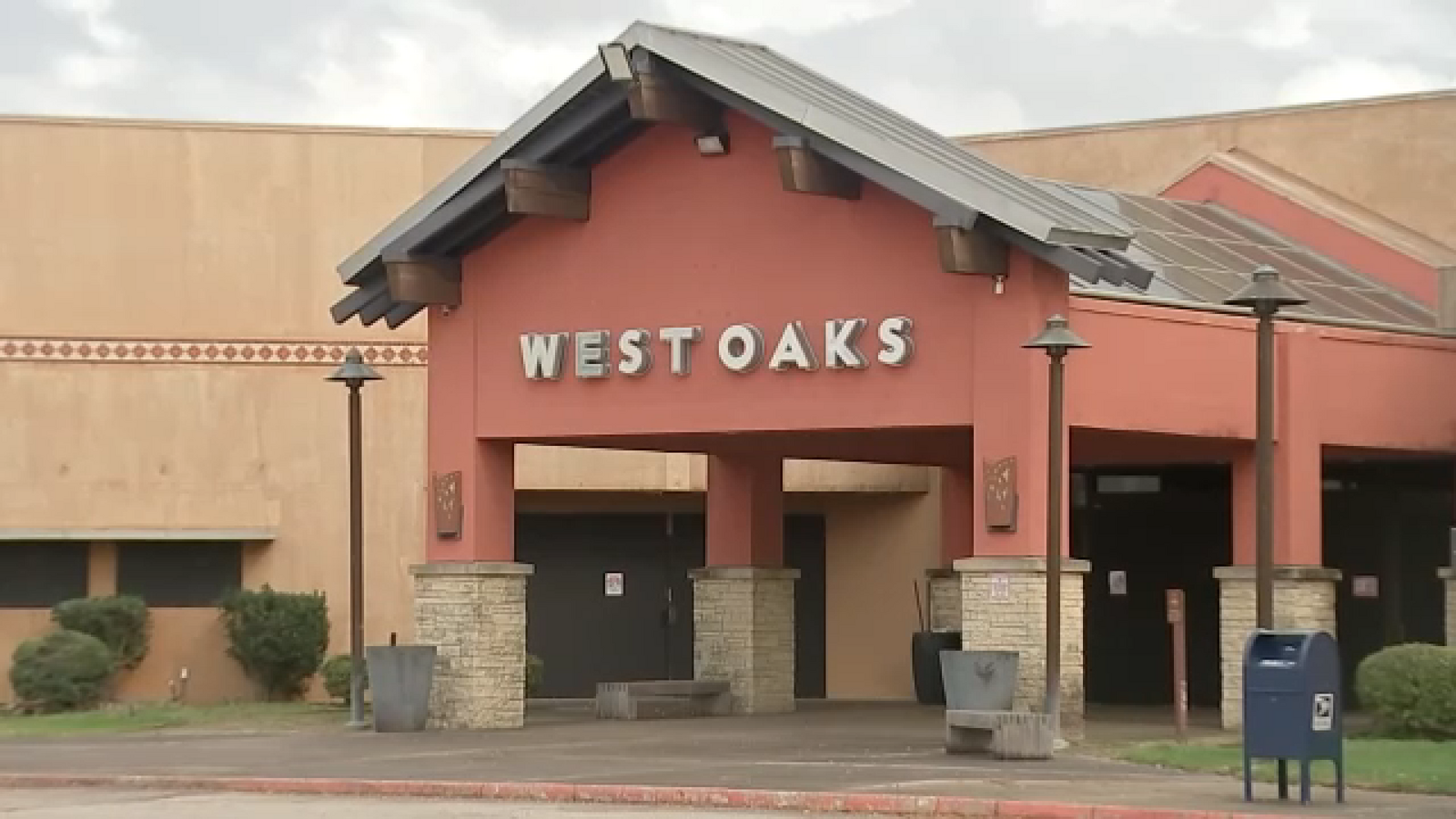 Man admits to starting 20 to 30 fires out of boredom at various west Houston businesses