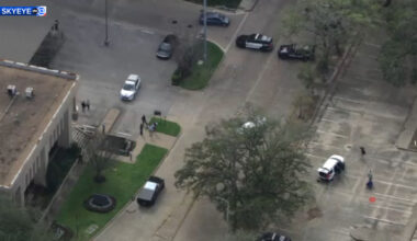 2 women dead, 2 women injured following accident involving Cybertruck on Post Oak Place Drive in Galleria area, according to HPD