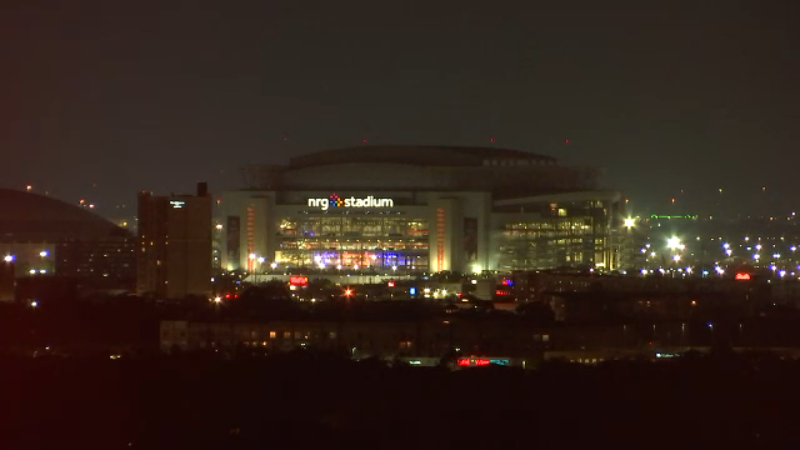 People running at Rodeo carnival prompts closure hours early, Houston Livestock Show & Rodeo officials say