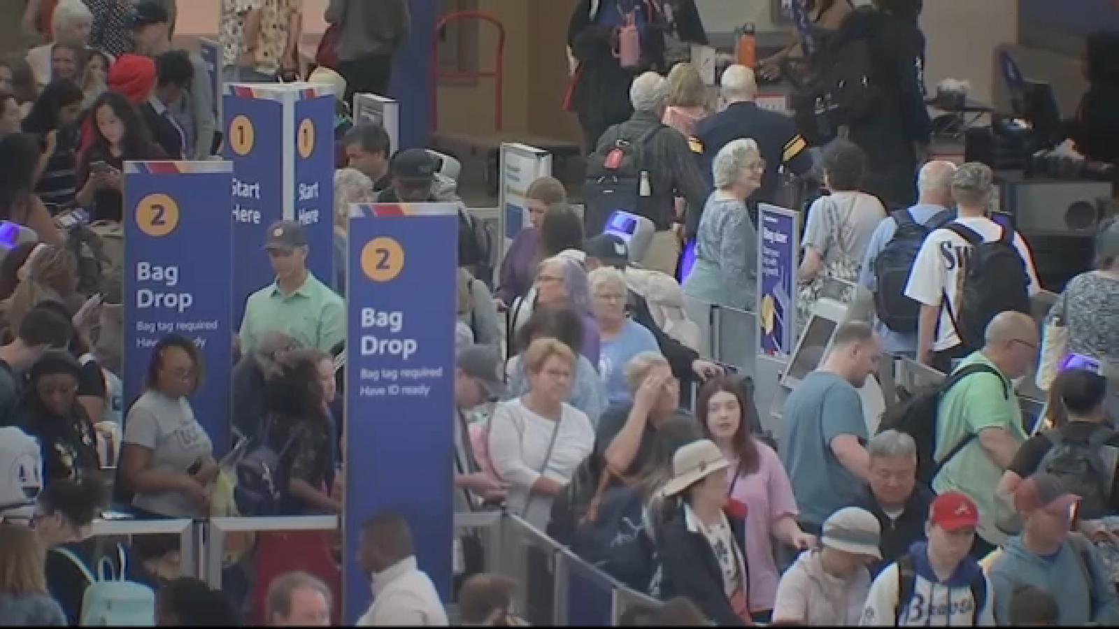 Hobby Airport ranks among highest number of TSA officer call-outs amid partial government shutdown, TSA data shows