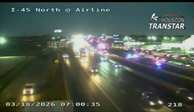 Deadly crash involving pedestrian shuts down I-45 North Freeway northbound at Airline Drive, HCSO says