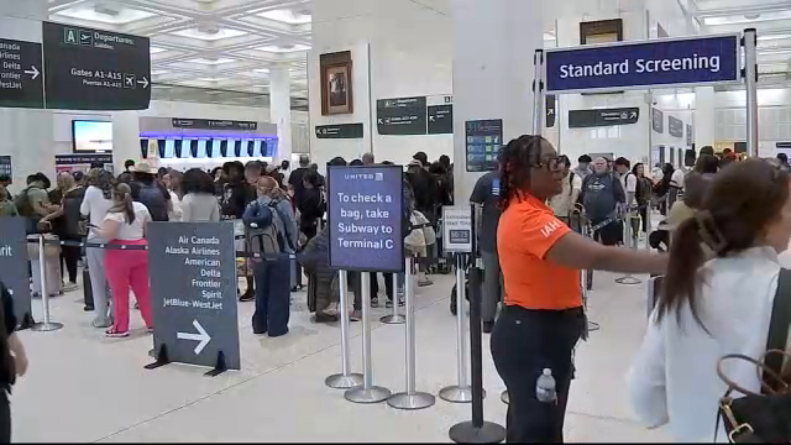 Talks begin on DHS budget as TSA workers go unpaid and airport security lines back up at Bush Airport