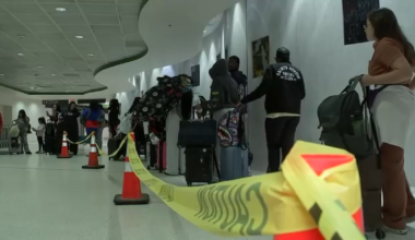 Is ICE coming to Houston airports? Agents expected at 14 airports across the country Monday as long TSA lines continue at IAH