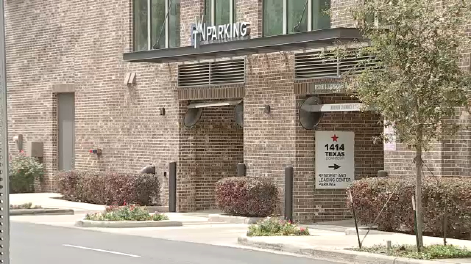 Investigation underway in downtown Houston after two people found dead at apartment complex on Texas Avenue