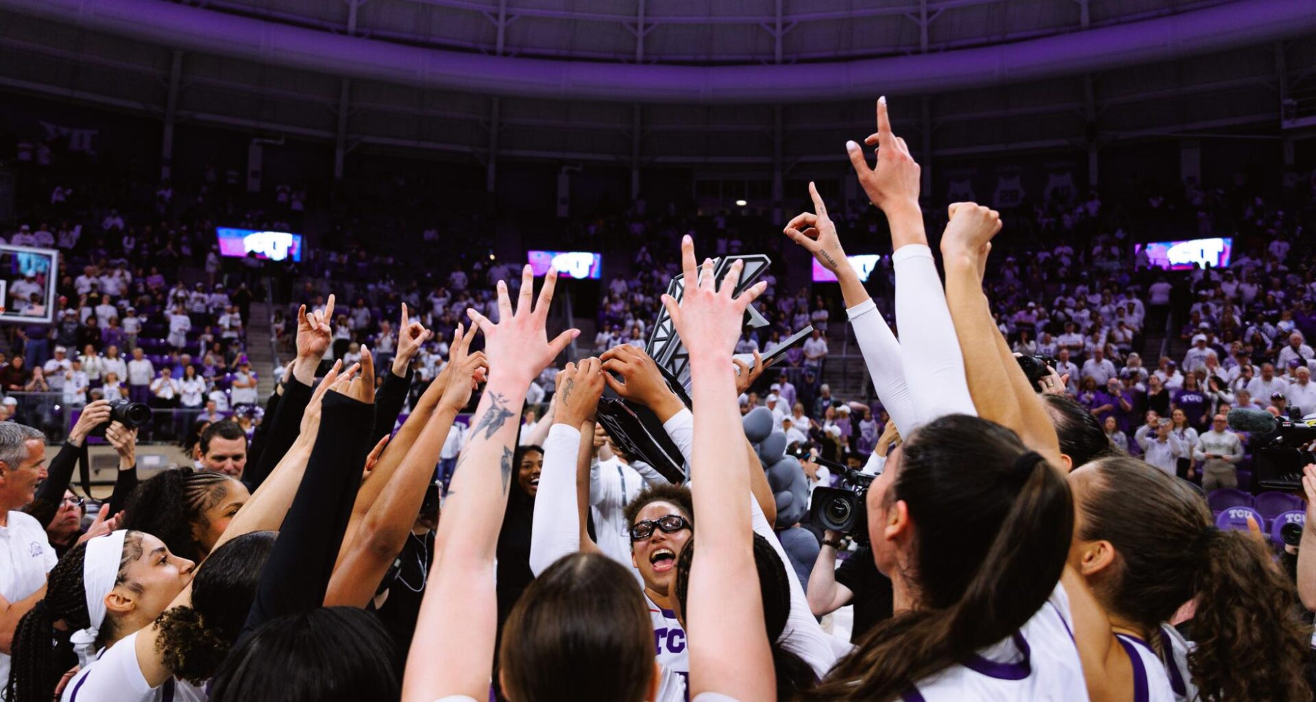 TCU women’s basketball sweeps Baylor, wins Big 12 – TCU 360