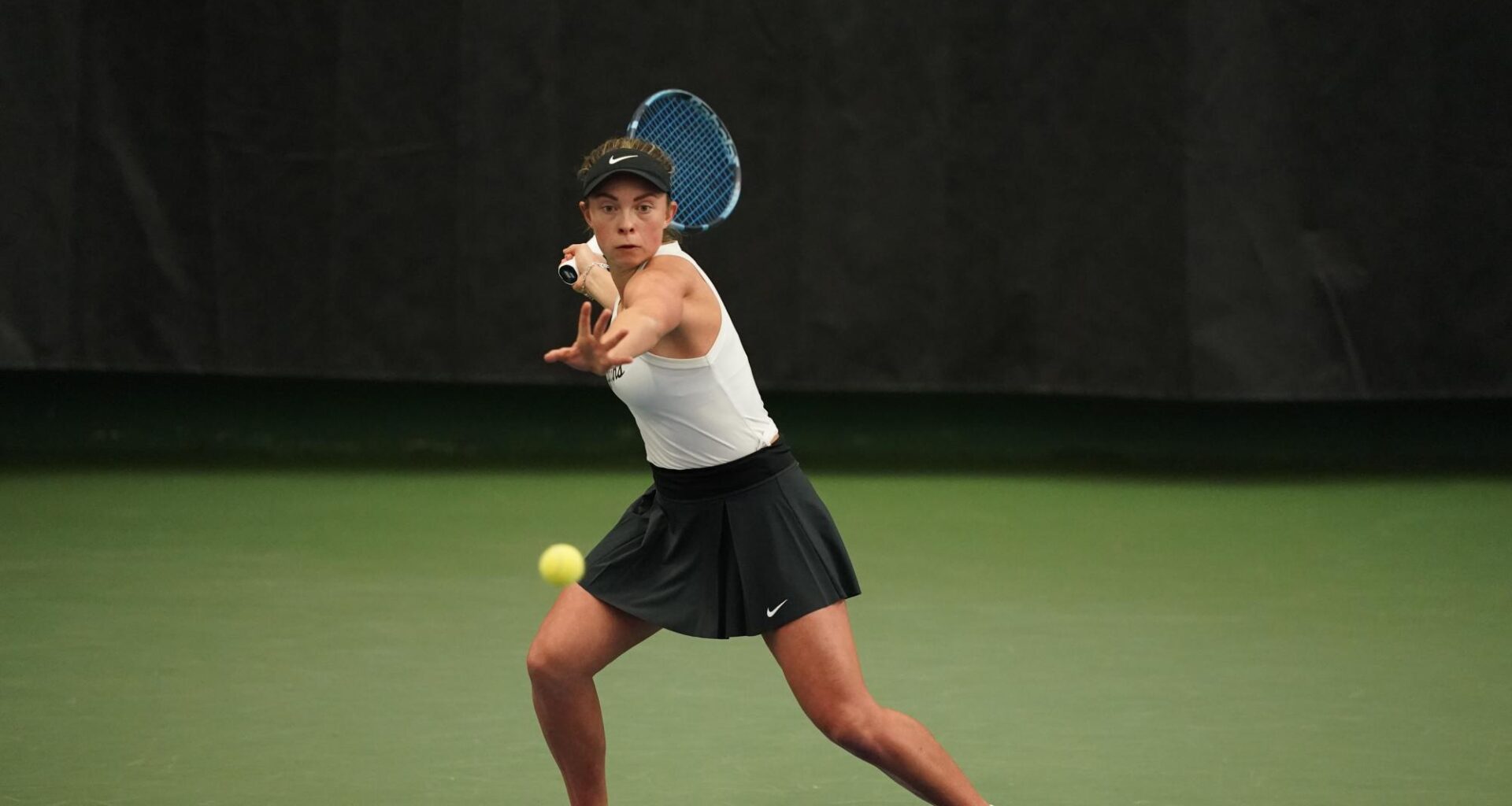 No. 14 Texas women’s tennis opens home SEC play with wins over No. 31 – The Daily Texan