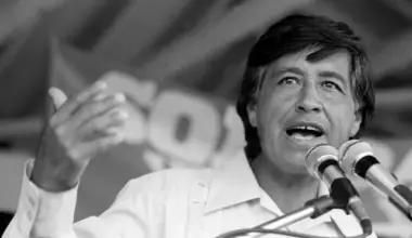 City of San Antonio seeks public input on new name for César E. Chávez Boulevard