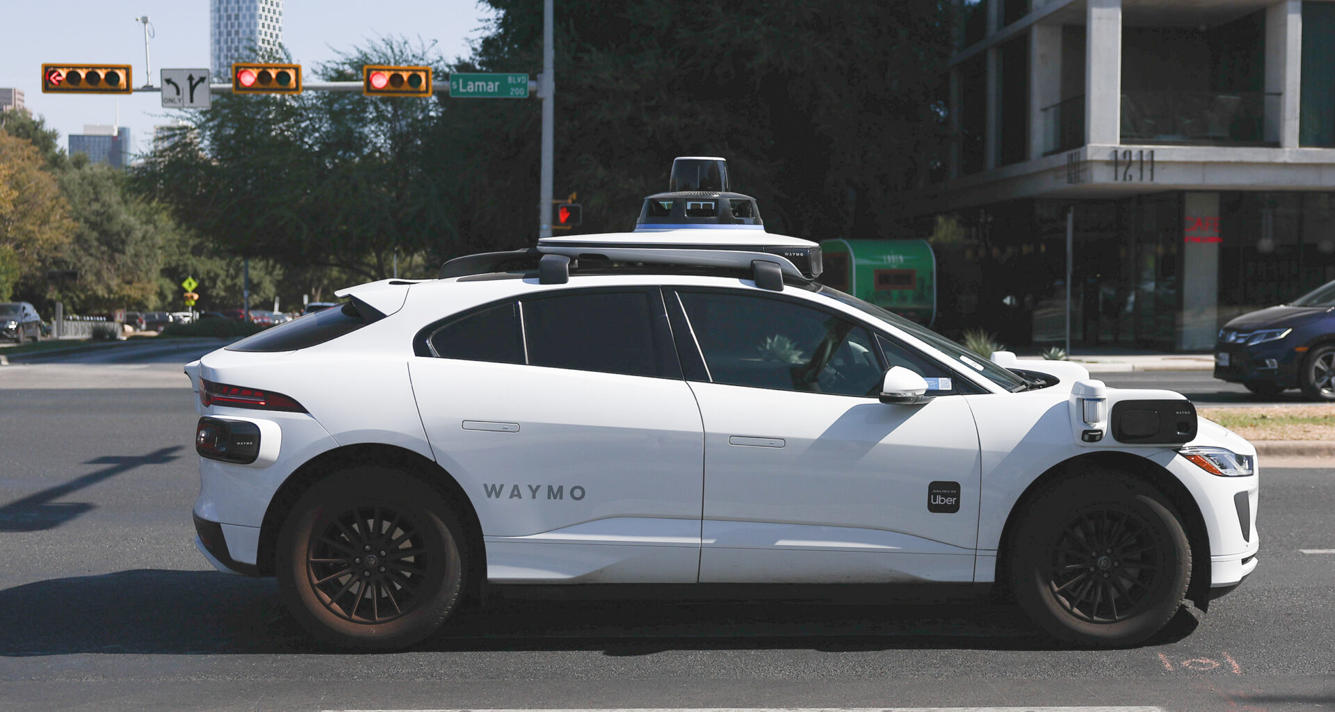 Austin shooting raises fresh questions about self-driving cars