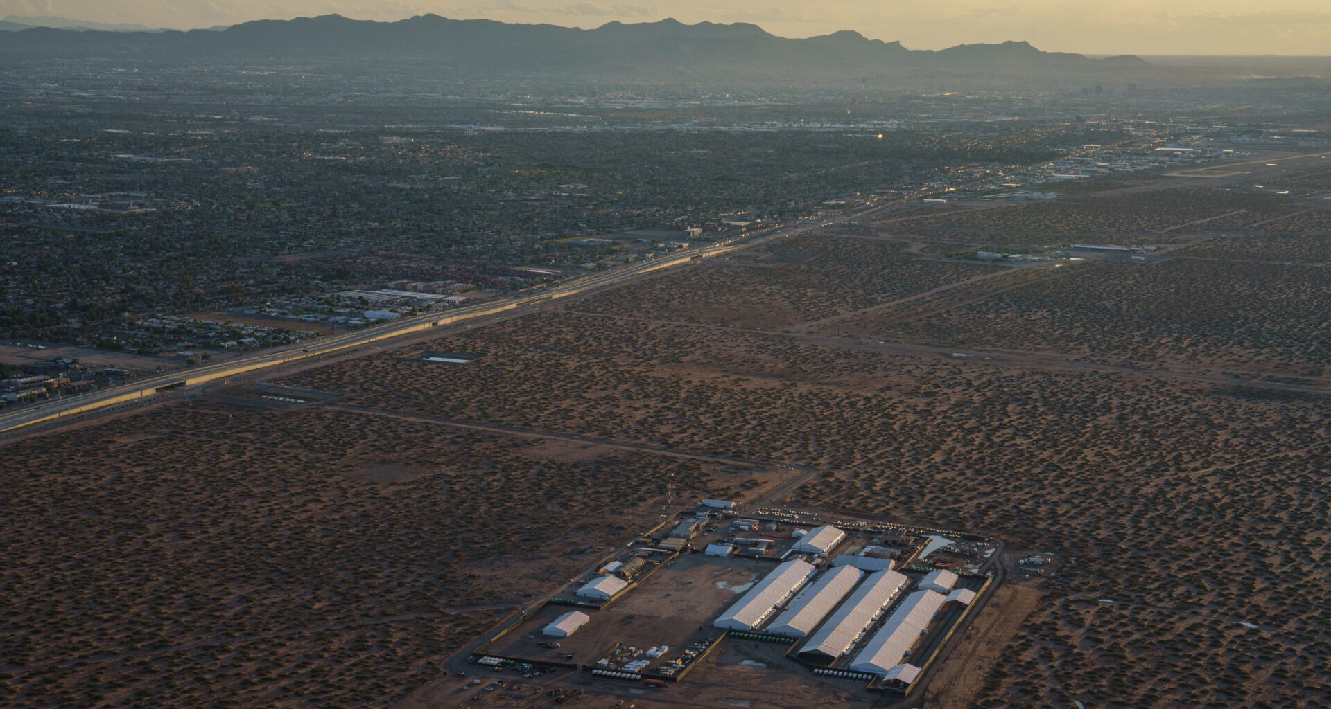 ICE moving toward closing El Paso detention camp, report says
