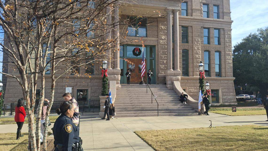 Live updates: Tarrant County primary election races