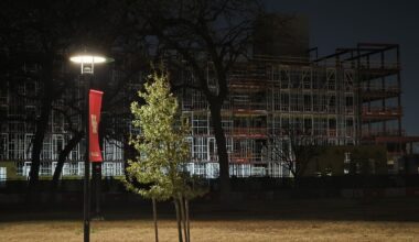 'It’s still very dark': UH lighting project nears completion but students are dissatisfied
