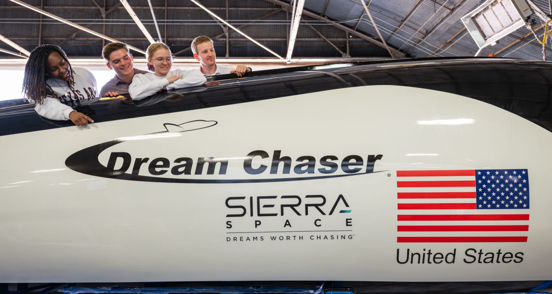 Texas A&M Vashisht College of Medicine receives Dream Chaser spaceplane mockup from Sierra Space – Texas A&M Stories