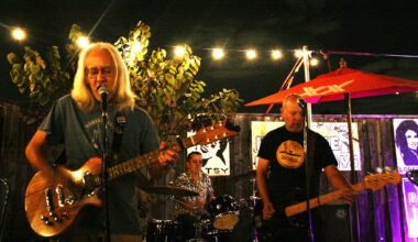 Rock music, voter education take center stage at Fort Worth show