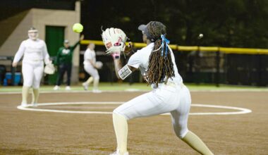 Baseball, softball teams look to get back to winning ways