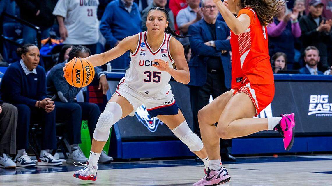 Dickies Arena NCAA Tournament schedule for Fort Worth region