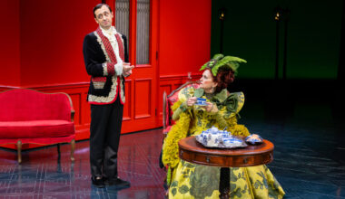 The Importance of Being Earnest Opens at Alley Theatre