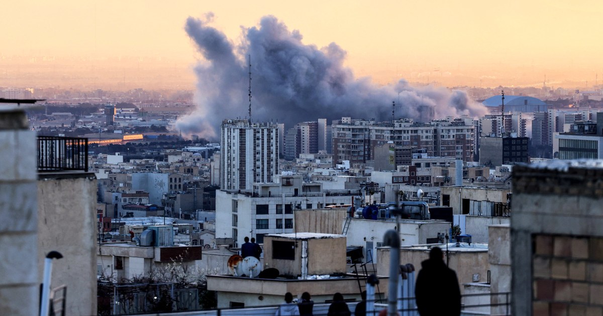 White House promises 'overwhelming' Iran strikes and nail-biting Texas primary heads to a runoff: Morning Rundown