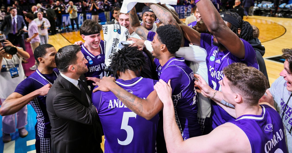 Texas, Texas A&M, High Point all pull off early upsets while No. 1 Duke survives vs. Siena