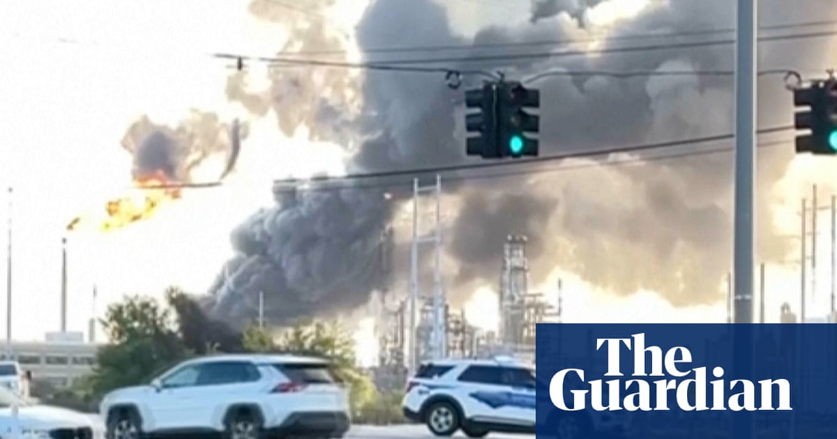 Texas residents feel homes shake miles away from oil refinery explosion | Texas