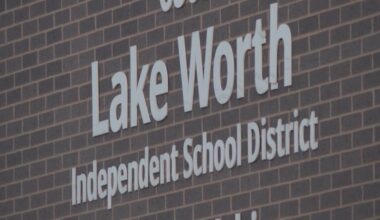 Lake Worth ISD superintendent resigns amid state takeover