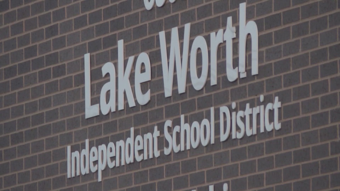 Lake Worth ISD superintendent resigns amid state takeover
