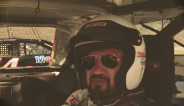 High‑speed lap gives CBS News Texas a preview of the Arlington Grand Prix