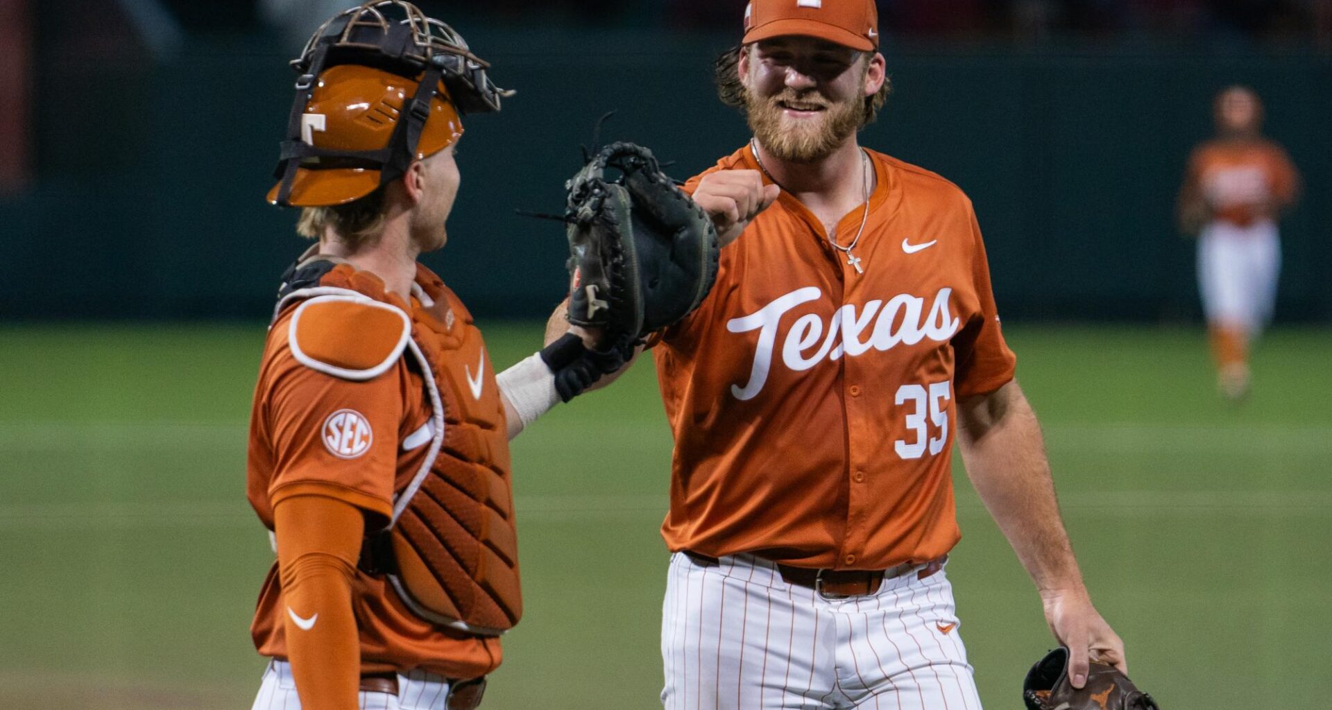 Texas baseball’s offensive firepower explodes with a run-rule victory over Houston Christian – The Daily Texan