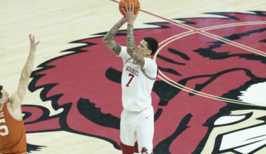#20/19 Arkansas Early Onslaught Leads to 105-85 Victory over Texas
