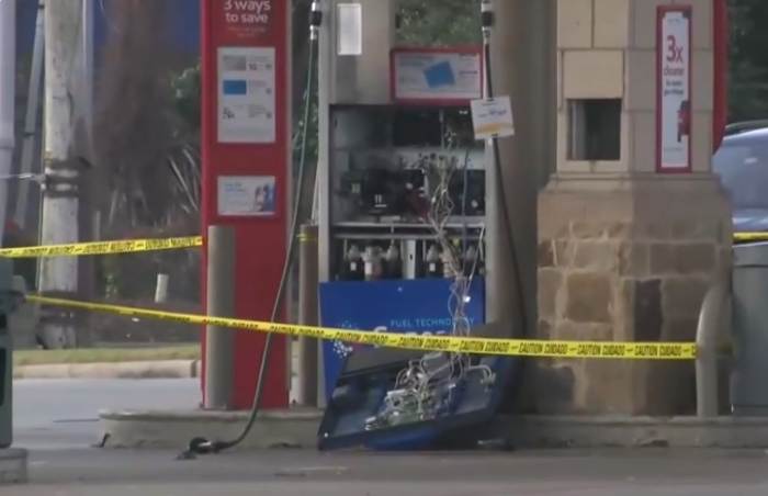 Harris County deputy indicted for murder in 2025 fatal shooting of man at gas station