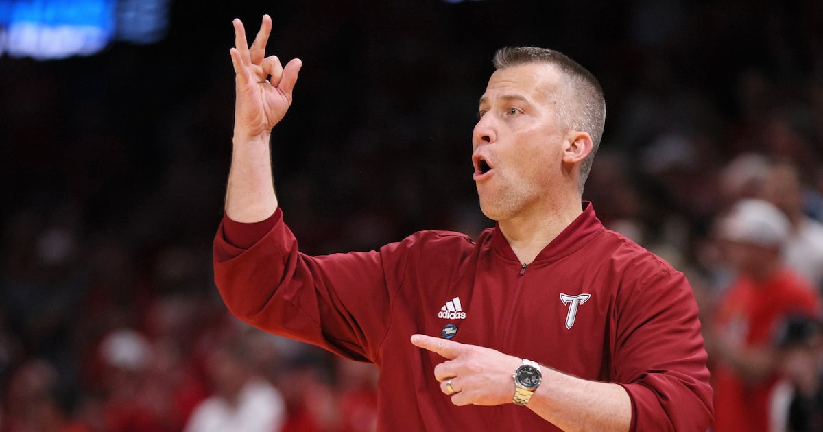 Georgia Tech hires Dallas-area native Scott Cross as new head coach