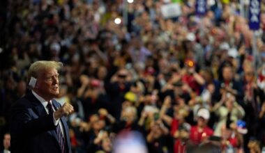 GOP tours Dallas’ American Airlines Center as officials plan midterm convention