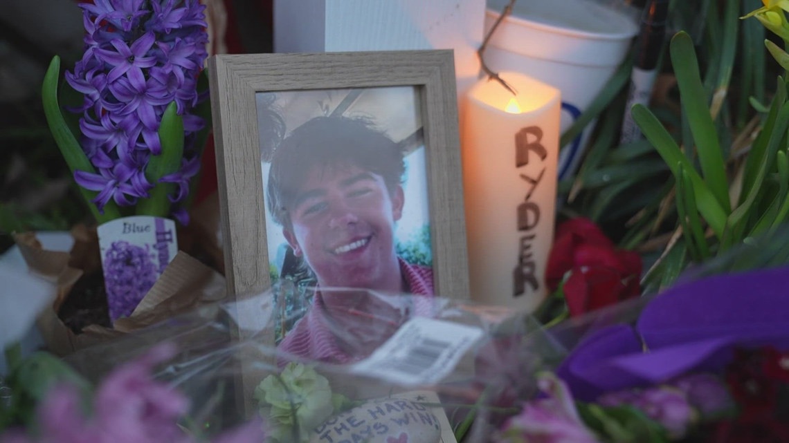 Austin bars unite to support West Sixth Street shooting victims through weekend sales donations