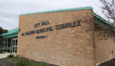 Schertz City Hall is located within the Hal Baldwin Municipal Complex at 1400 Schertz Parkway. (Andrew Creelman/Community Impact)