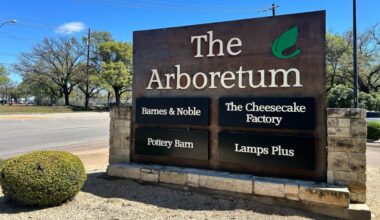 The Arboretum entrance sign