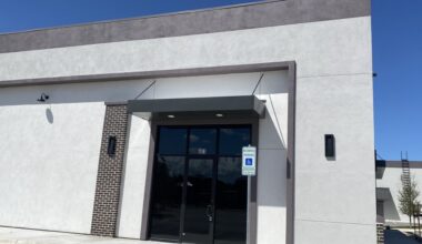 A proposed  Body Lab Spa would join a collection of businesses that recently opened on West Parmer Lane in Cedar Park. (Katlynn Fox/Community Impact)
