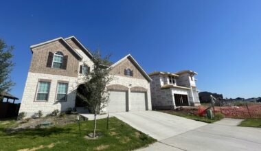 Across the Round Rock market, median prices dropped from $440,000 to $410,653, year over year. (Grant Crawford/Community Impact)
