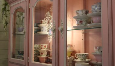 Honey Flutters Teas & Books offers a classic afternoon tea experience featuring a variety of teas, pastries, bites and more. (Andrew Creelman/Community Impact)