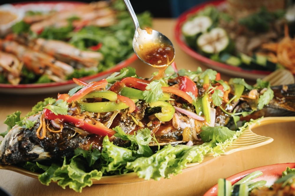 Too Thai Street Eats features cuisine from Thailand, including soup, rice, noodle and meat dishes. (Courtesy Too Thai Street Eats)