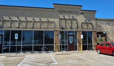 storefront at La Madeleine