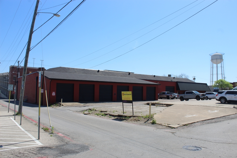 Image of parking lot at 225 E. Virginia St.