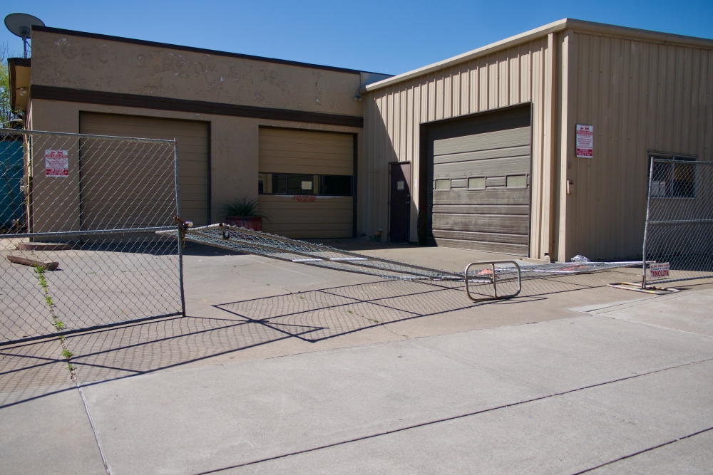 Smithers Smokehouse will take over the space that previously held Shine it Auto Detail, which relocated late last year. (Adam Doe/Community Impact)